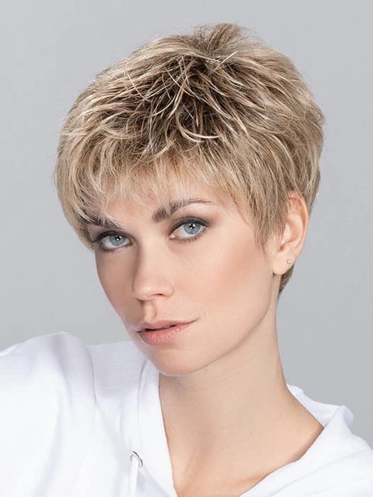 Short pixie hairstyle inspiration